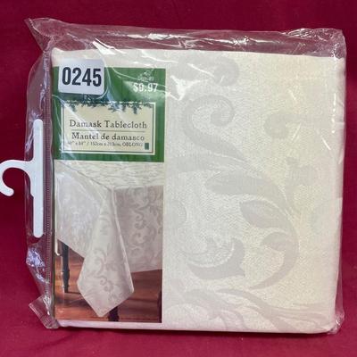 60â€x84â€ oblong tablecloth