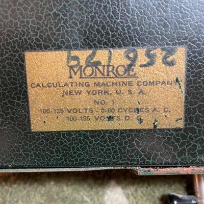 Monroe calculating machine