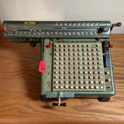 Monroe calculating machine