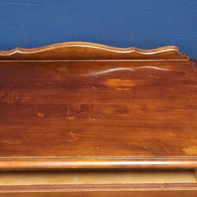 Vintage 4 Drawer Dresser