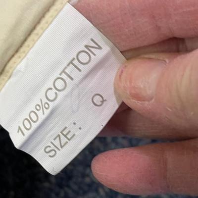 Queen size, Eddie Bauer goose down comforter