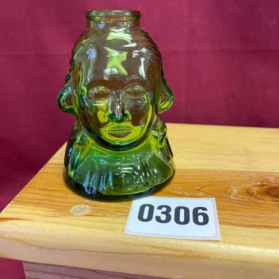 Wheaton â€œWashingtonâ€glass bottle