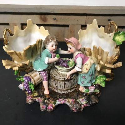 PORCELAIN FIGURINE
