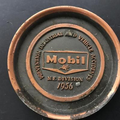 ADVERTISING LOT