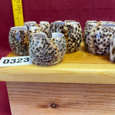 8 napkin rings