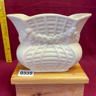 ShawneeUSA ceramic basket weave