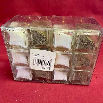 12 salt and pepper shakers