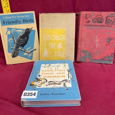 Friendly Birds asst of reading literature