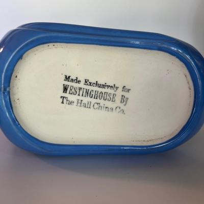 WESTINGHOUSE THE HALL CHINA Vintage set of 5 *Read Details