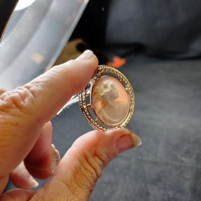 Cameo #3 - 10K Gold Setting