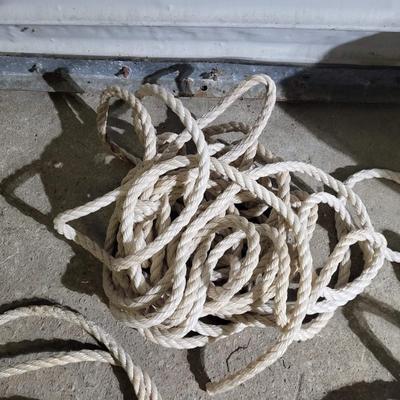 bucket of ropes