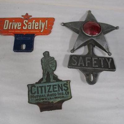 Set of Three Metal License Plate Toppers