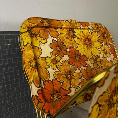 3 TV Trays Set - Yellow Floral 70's 