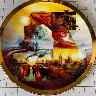 2 Souvenir Collector Plate; Utah & Philadelphia 