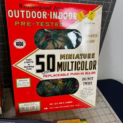 Christmas Lights & Tree Toppers 