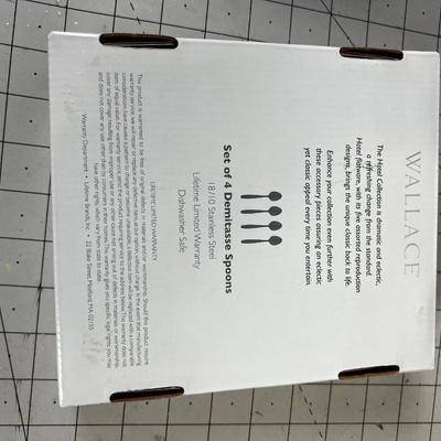 Wallace Hotel set of 4 Demitasse Spoons NEW 