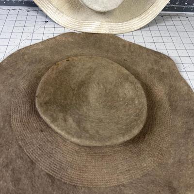 2 Vintage Ladies Belt Hats