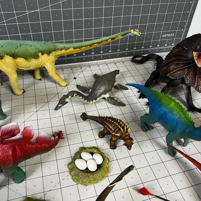 2nd lot of Dinosaur Toys: Green and Big T Rex 