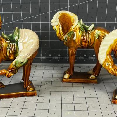 4 Ceramic Chinese Temple Horses VINTAGE