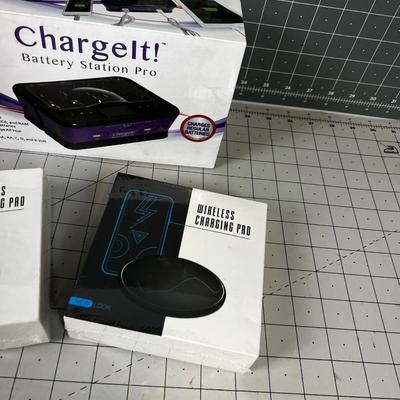Battery Charger Station 