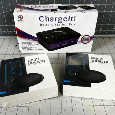 Battery Charger Station 