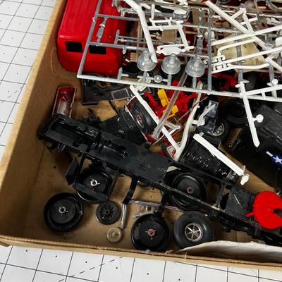 Vintage Models Parts & Pieces 