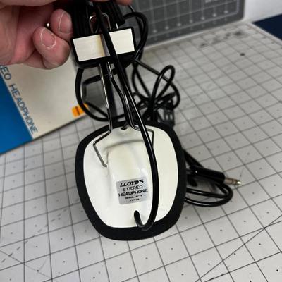 LLOYDS High Fi Stereo Head Phones 