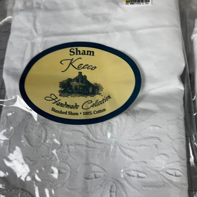5 Various Styles of White Lace Shams 