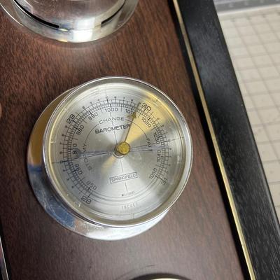 Weather Station Vintage NICE