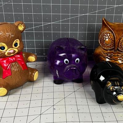 4 Banks, The Black one has coins 