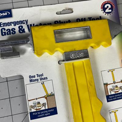 Emergency Gas and Water Turn off Tool