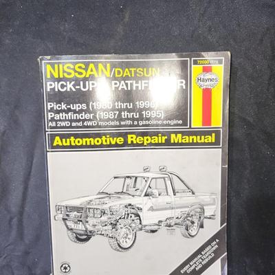 Nissan Pathfinder manual