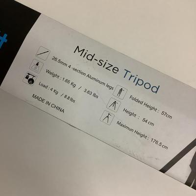 328 Albott Mid Size Tripod