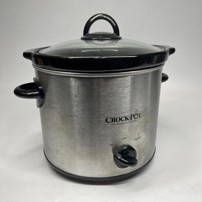 Crock Pot Model 3040-BC-NP Slow Cooker with Ceramic Stoneware Bowl