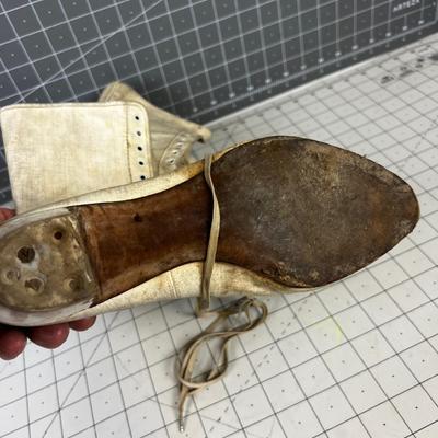 Women's Lace Up Boots ANTIQUE 