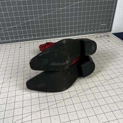 Size 6-1/2 RED Cold Water Creek Boots 