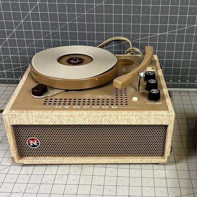 Record Player NEWCOMB School Record Player 