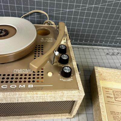 Record Player NEWCOMB School Record Player 