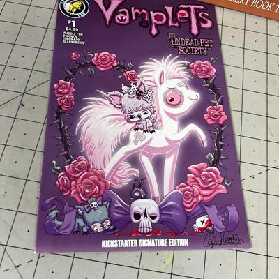 2 Story and 1 Comic Book VAMPLET