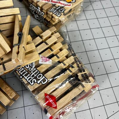 Wood Clothes Pins, New 