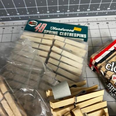 Wood Clothes Pins, New 