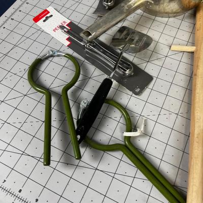 Kitchen Items: Canning, Pairing and Rolling Items.