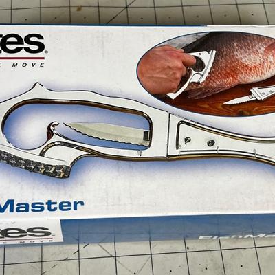 Fishmaster Scaler and a Knife NEW in the Package