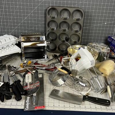 Large Lot of Kitchen:  Cooking and Canning Items 