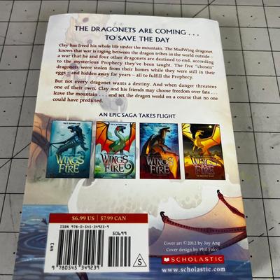 Wings of Fire 3 Books, Like New 