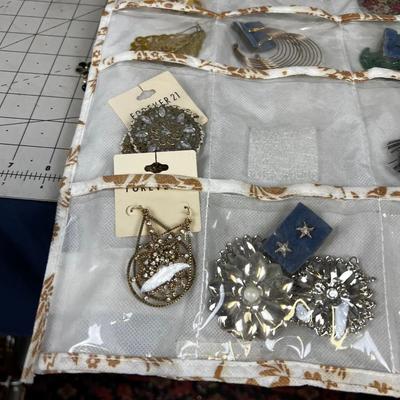 2 Sided Hanging Bag of LARGE COLLECTION OF COSTUME Jewelry