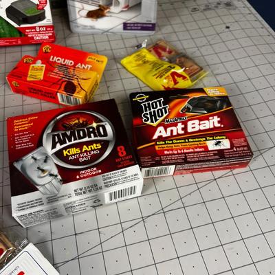 Rat Bait and Mouse Traps