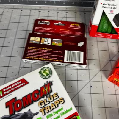 Rat Bait and Mouse Traps