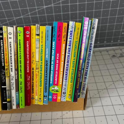 Garfield Comic Books