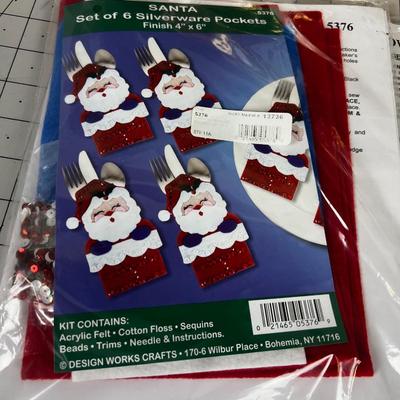 Christmas Craft Kits, NEW 